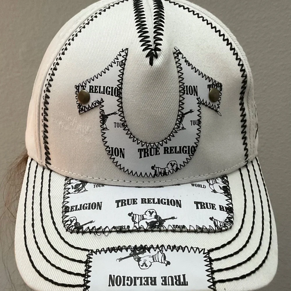 True religion hat